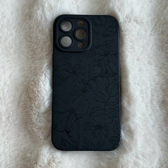 🆕 Black Floral Silicone Phone Case for iPhone 14 Pro Max! - Picture 4 of 5